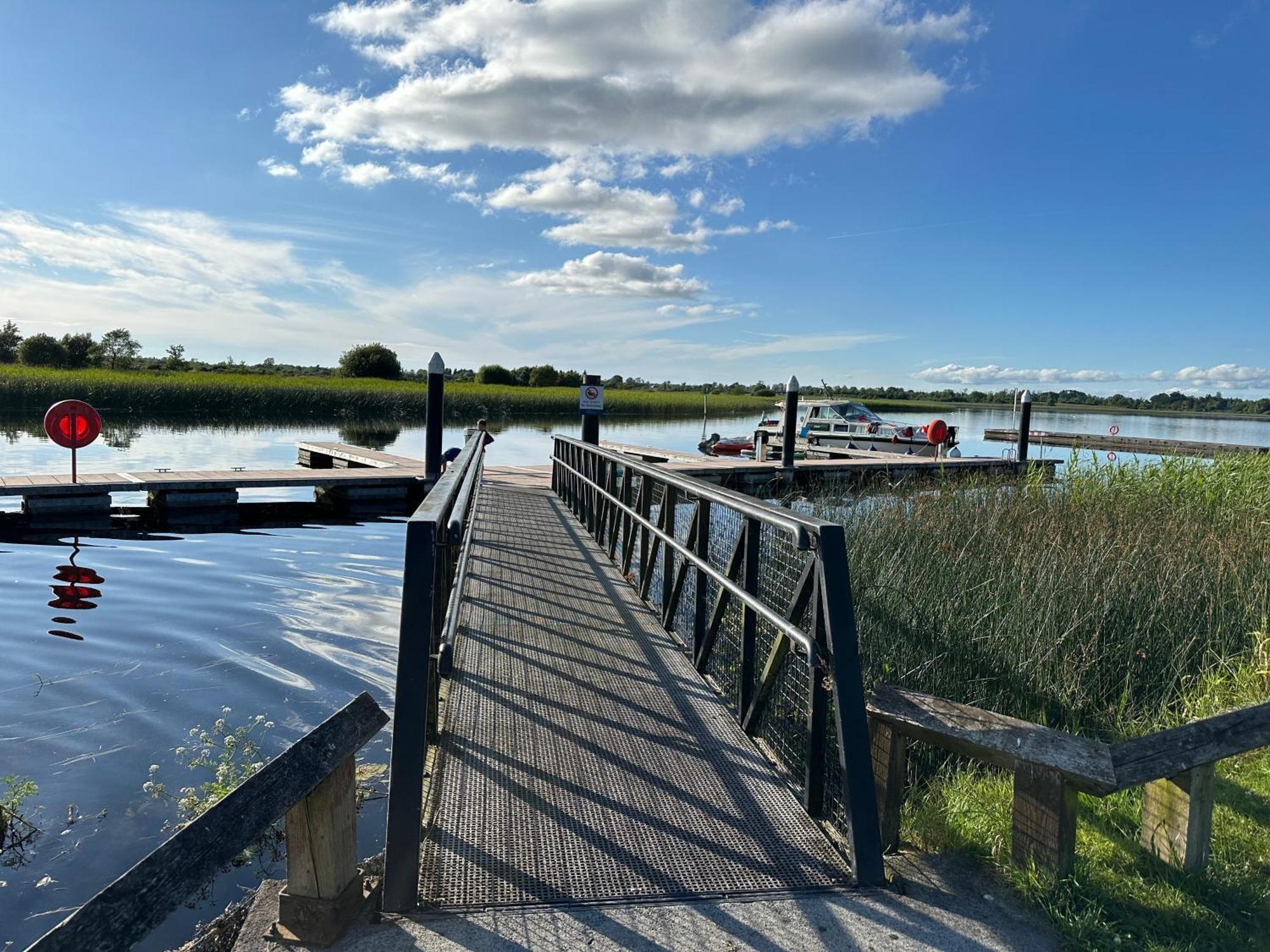 Home Near The River Shannon Rooskey Экстерьер фото